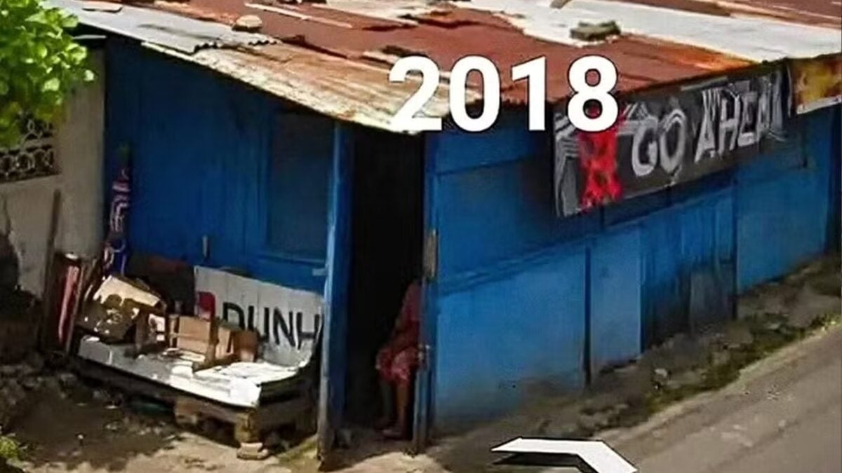 Google Maps registra por 10 anos história de casal; veja fotos Nos primeiros anos, casal aparecia junto num banco de madeira