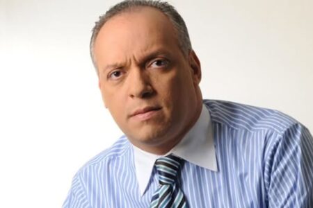 Bispo da calcinha ganha R$ 39 mil como servidor no Tribunal de Justiça de Goiás (Foto: Redes sociais)