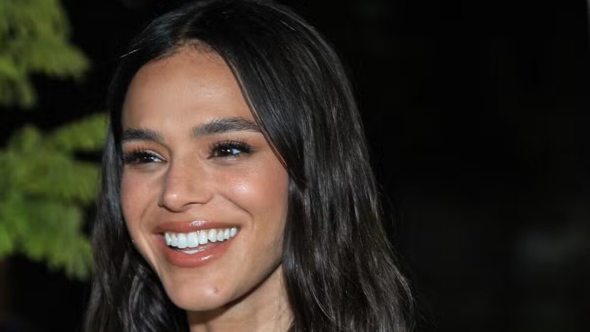 Bruna Marquezine deixa o top 10 de brasileiros mais seguidos no Instagram; veja ranking Atriz hoje ocupa a 11ª posição; lista tem Maisa