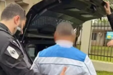 Polícia prende padre suspeito de abusos contra jovens no Paraná