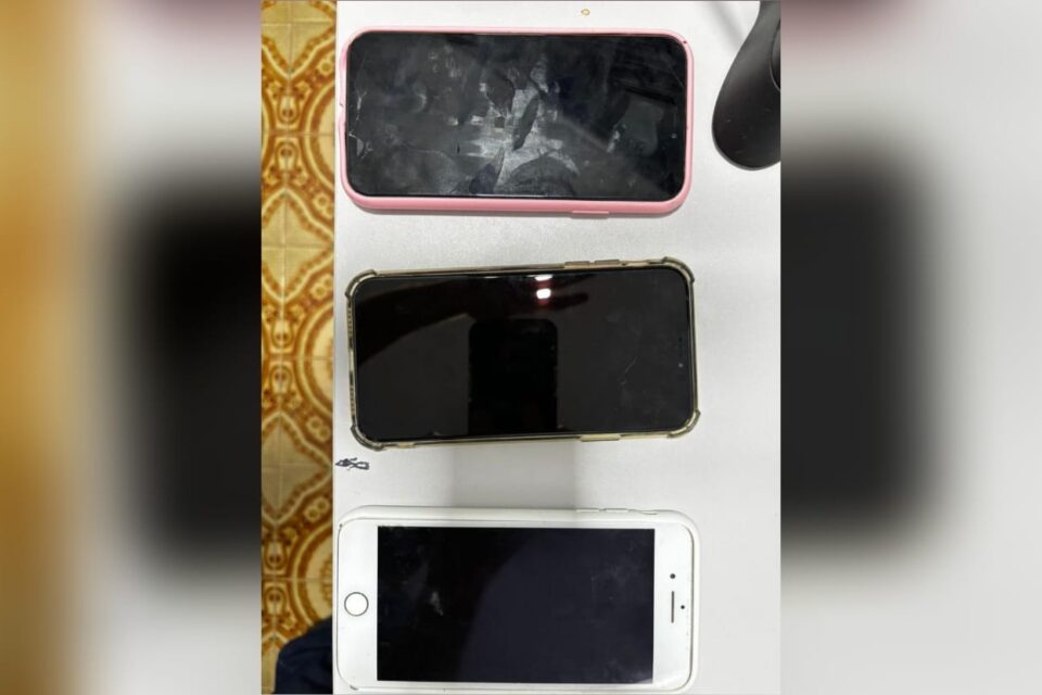 Imagem dos celulares apreendidos