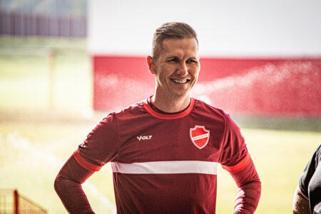 Turra destaca intensidade, agressividade e confiança do grupo como chave para vitória