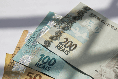 Imagens de notas de dinheiro