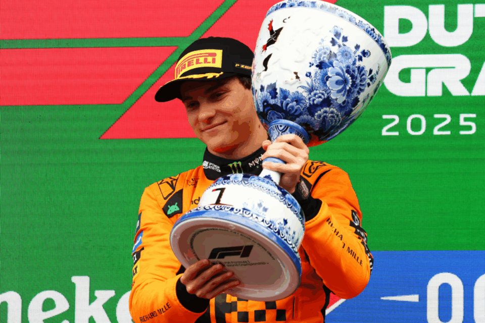 Piastri levanta troféu do GP da Holanda