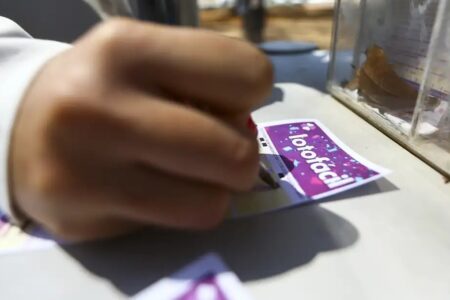 Cinco apostas acertam na Lotofácil; confira os números sorteados Veja as cidades de onde saíram os sortudos da vez