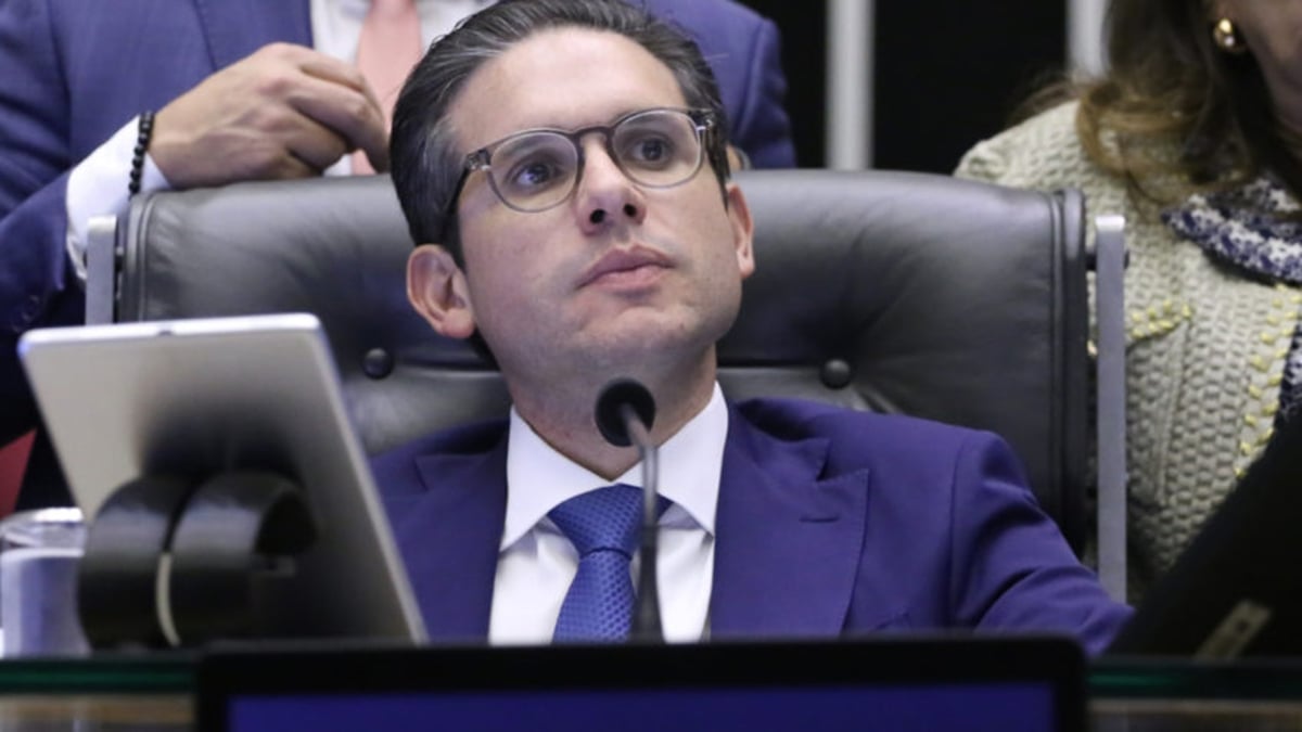 Motta coloca PL da Dosimetria para votação nesta terça-feira