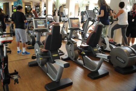 Academia de Goiânia deve ressarcir cliente e não cobrar multa por rescisão devido à falha no serviço (Foto: Agência Brasil)
