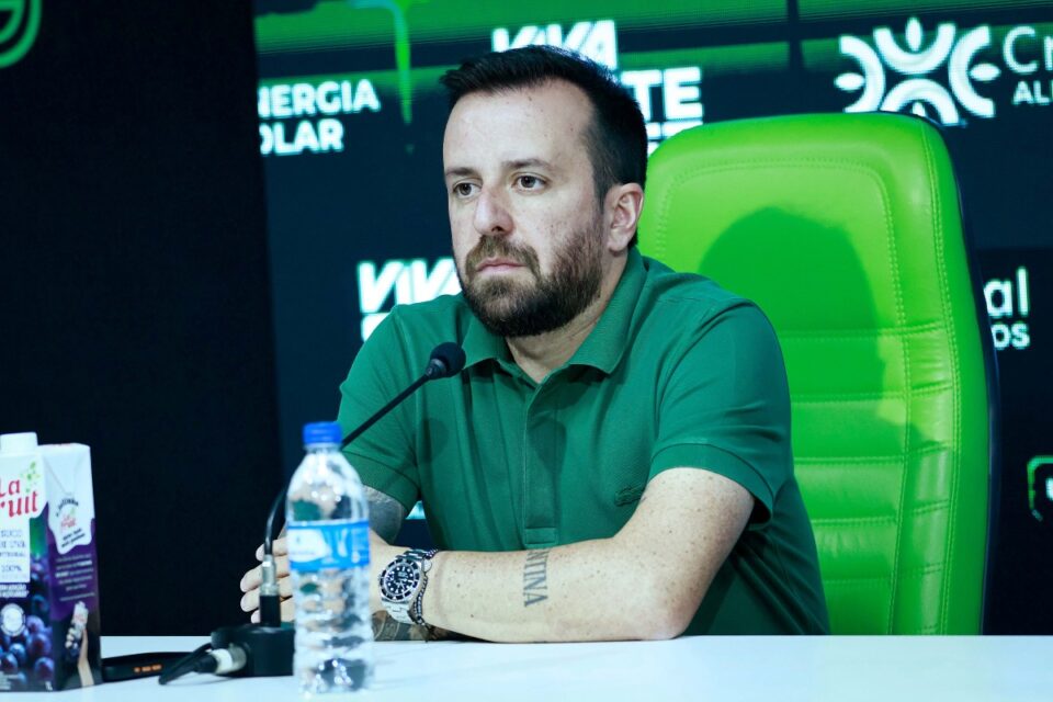 Lucas Andrino, diretor de futebol do Goiás