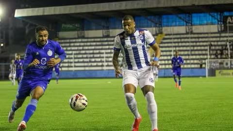 Goiatuba vence São José e avança para as oitavas da Série D