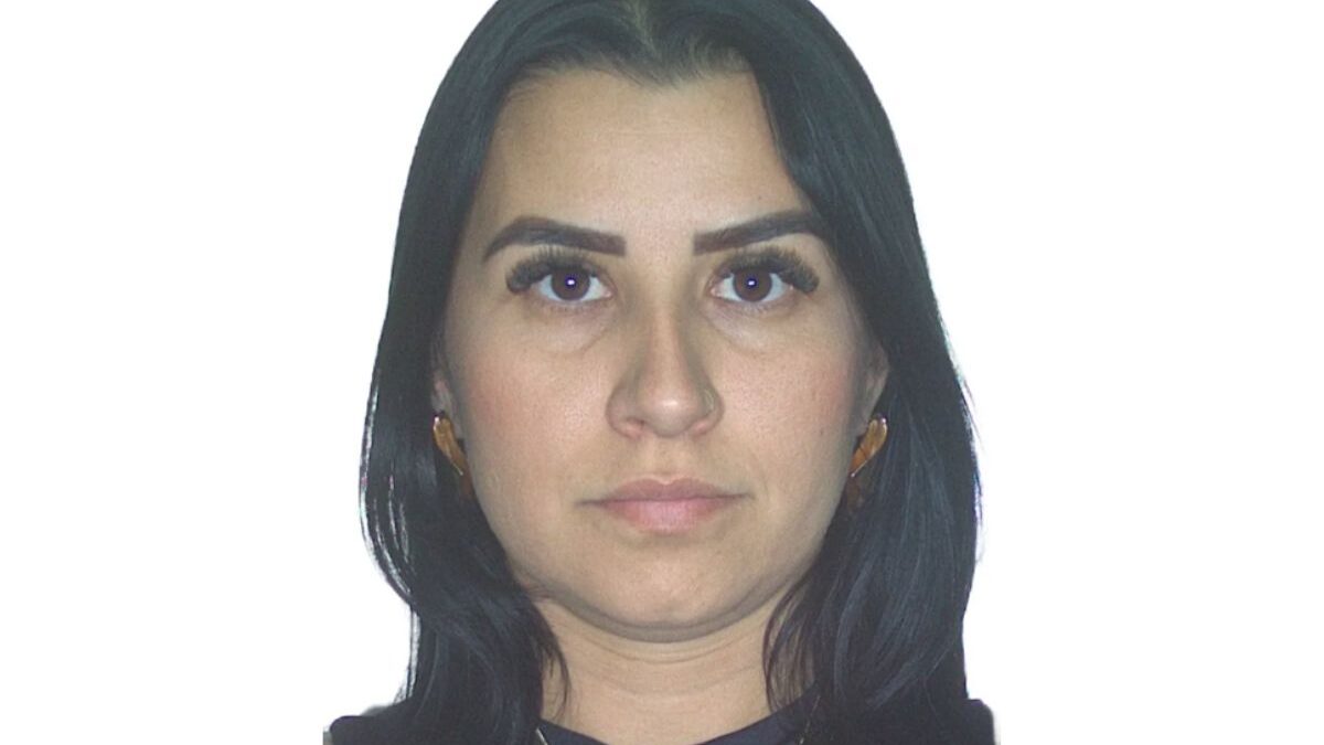 Servidora do Detran é presa por dar golpe em pessoas com multas e IPVA a pagar