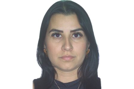 Servidora do Detran é presa por dar golpe em pessoas com multas e IPVA a pagar