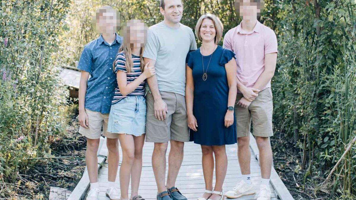 homem é condenado após encenar própria morte para viver com outra mulher prisão pelo número de dias que a farsa durou