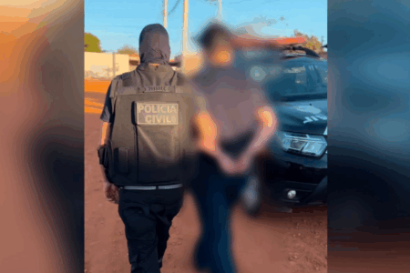 Jovem preso por armazenar conteúdo de exploração sexual de crianças e adolescentes (Foto: Reprodução)