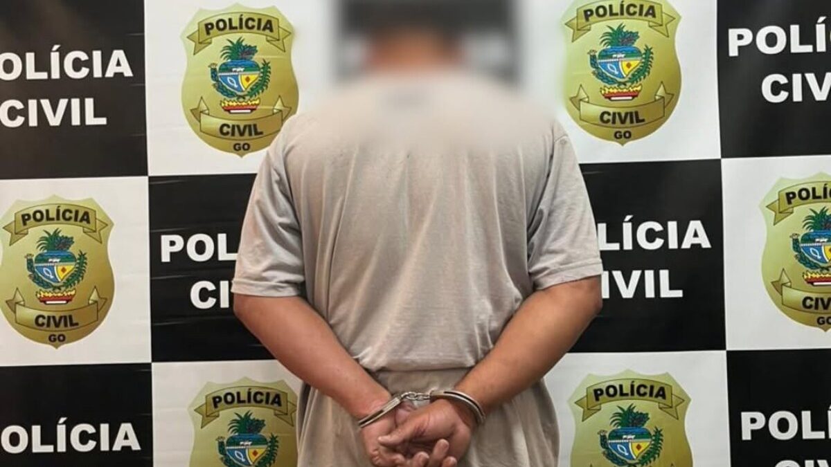 Homem é preso por tráfico de drogas e exploração de dependentes em "favelinha" de Aparecida