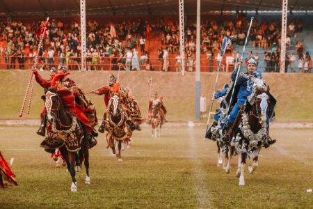 Corumbá de Goiás divulga programação oficial das Cavalhadas e festa em honra a Nossa Senhora da Penha de França