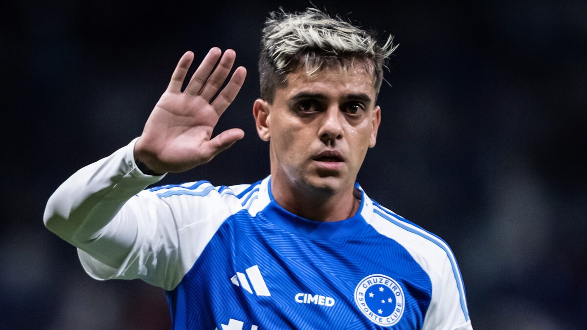 Fagner, lateral do Cruzeiro