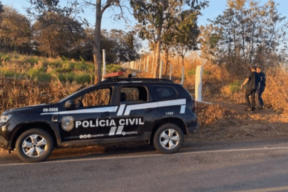 Homem é preso e dois adolescentes são apreendidos suspeitos de envolvimento em homicídio na cidade de Mara Rosa