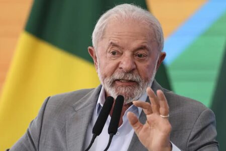 Lula ganha pouco? Veja comparação presidentes de outros países Levantamento considera o salário bruto nominal dos presidentes
