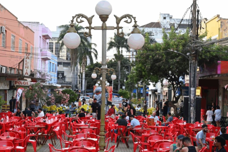 Ocupa o Centro: Rua 8 é fechada para programação aos finais de semana, entenda