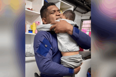Adelmar Rodrigues de Oliveira Filho e seu filho de 6 anos (Foto: Reprodução)