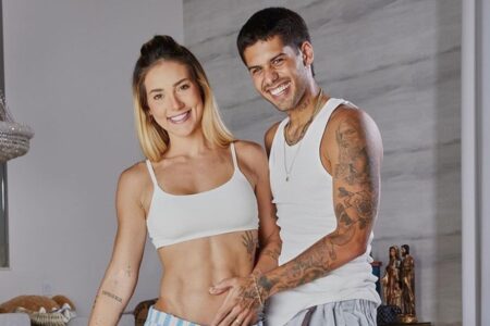 Filho de Leonardo responde se já beijou na boca após o fim do casamento Zé Felipe revela se há chances de reatar com Virginia Fonseca