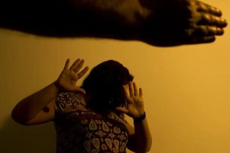 PM prende suspeito de violência doméstica contra a própria mãe em Ouvidor