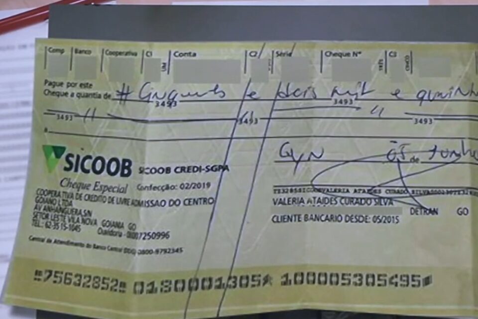 Polícia encontra cheque de presidente de ONG na casa de ex-secretário de Cultura de Goiânia