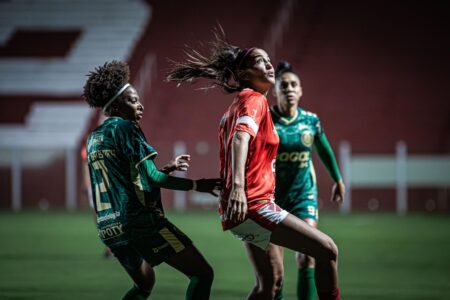 Vila Nova tem vantagem do empate na final do brasileirão feminino A3
