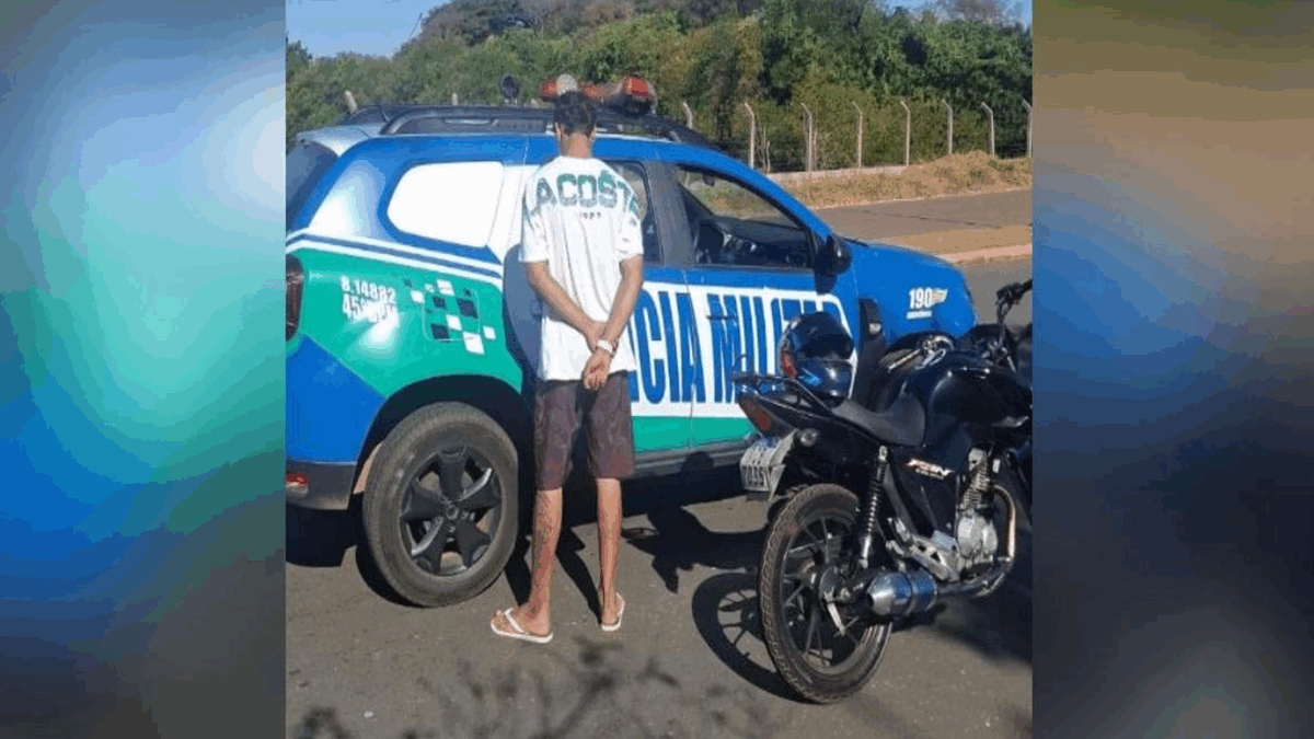 Jovem flagrado realizando manobra conhecida como 'grau' (Foto: Divulgação)