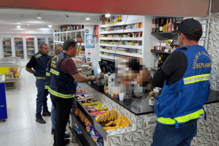 Ação de caráter educativo