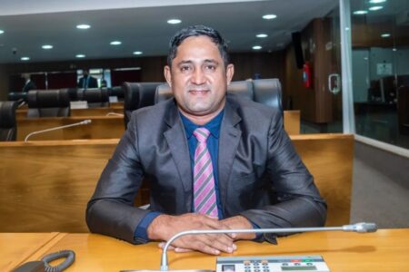 Prefeito atrasa salário de professores e coloca culpa no tarifaço de Trump (Foto: Assembleia Legislativa do Maranhão)