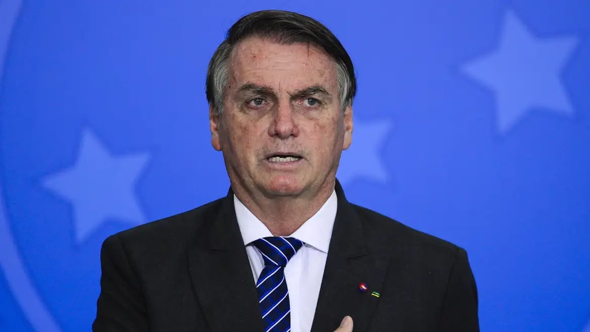 PGR se posiciona contra presença de policiais dentro da casa de Bolsonaro