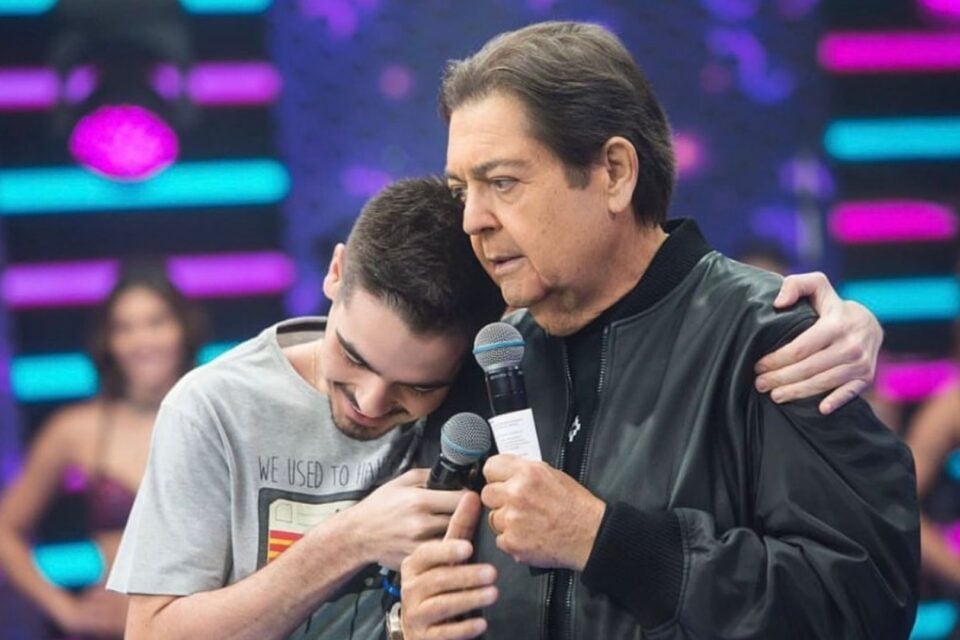 Faustão é internado às pressas em São Paulo; veja o motivo Filho do apresentador cancelou festa com celebridades após a notícia