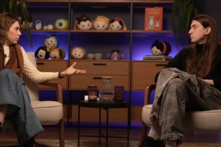 Adolescente que ameaçou psicóloga entrevistada por Felca é internado Jovem escreveu que profissional mexeu em um ninho de abelhas