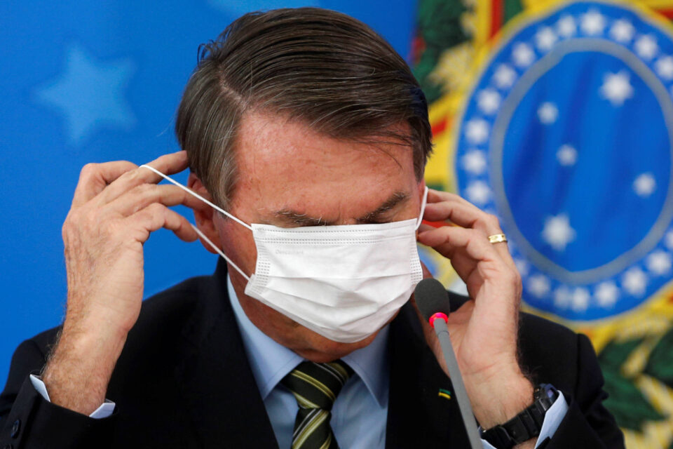 Prisão domiciliar do ex-presidente Jair Bolsonaro gera memes nas redes sociais Internautas opinam sobre decisão ministro Alexandre de Moraes