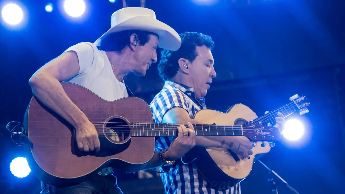 Di Paulo e Paulino se apresentam nesta quarta-feira Goiânia