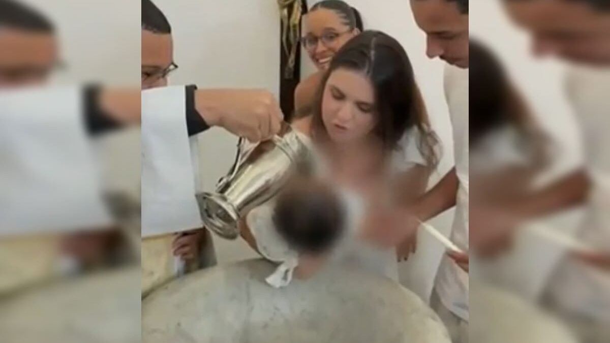 Religioso avisou antes da celebração que não pronunciaria o nome Padre se recusa a falar nome de criança durante batismo no RJ