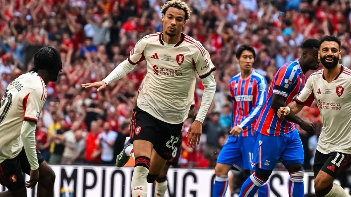 Premier League começa nesta sexta