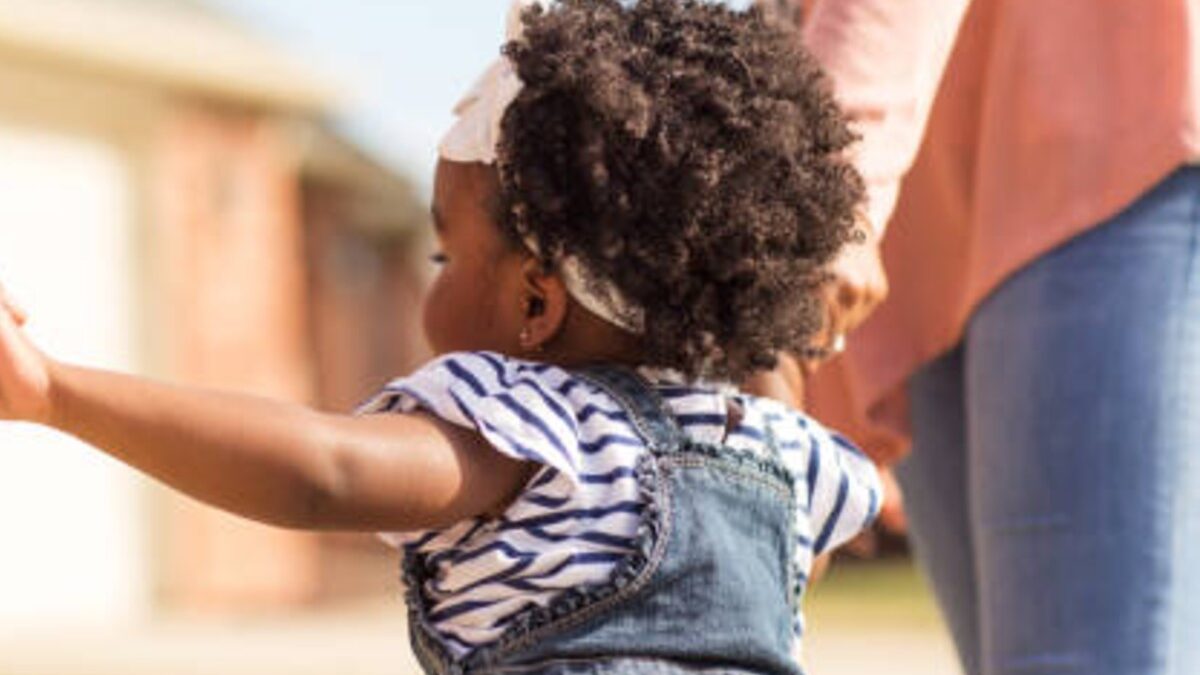 Justiça autoriza mãe a mudar com filha de Farroupilha (RS) para Goiás em caso de guarda compartilhada (Foto: Ilustração/Pixabay)