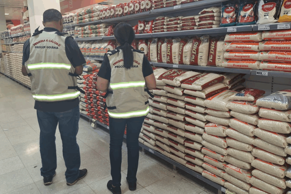 Procon Goiânia aponta variação de até 402% em itens da cesta básica