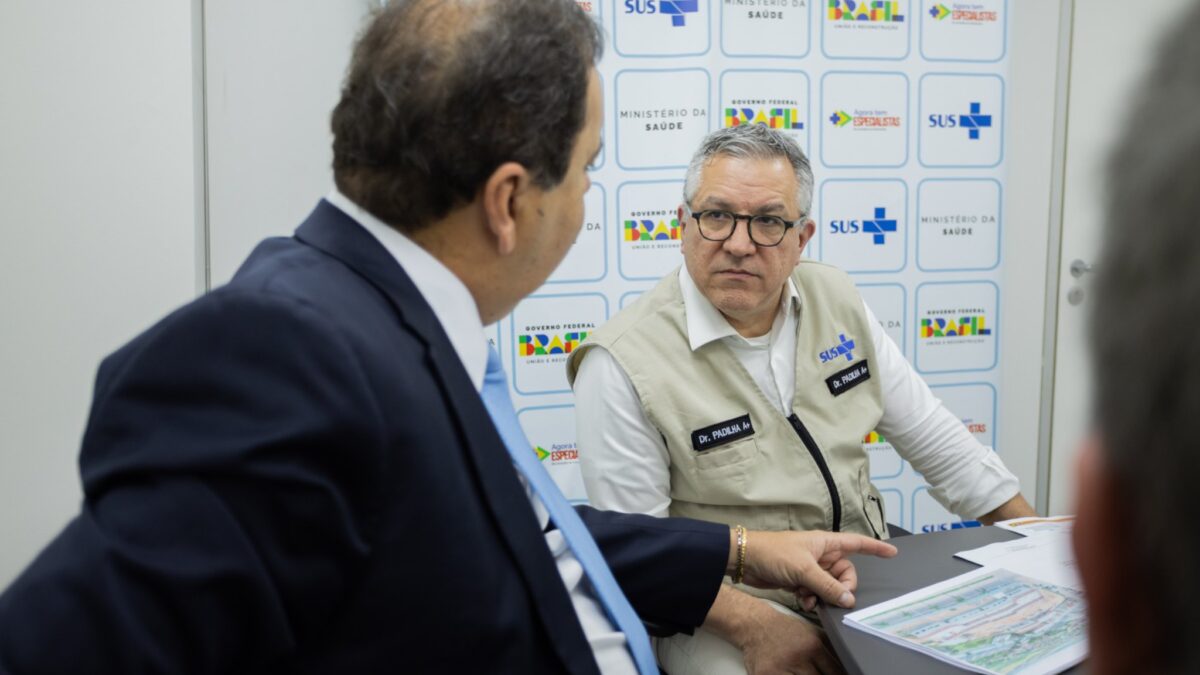 EUA cancelam visto de esposa e de filha do ministro Alexandre Padilha (Foto: Ministério da Saúde)