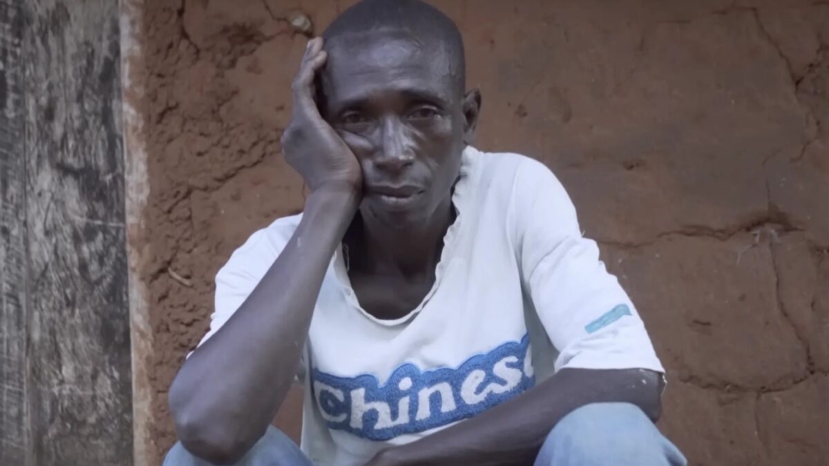 Homem que morreu seis vezes desafia medicina e provoca pânico em vizinhos Ismail Azizi é tratado como uma figura amaldiçoada