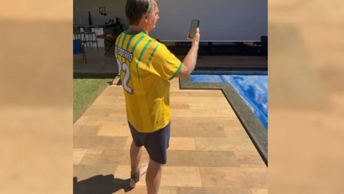 Ex-presidente Jair Bolsonaro participa remotamente dos atos bolsonaristas (Foto: Reprodução/Vídeo)