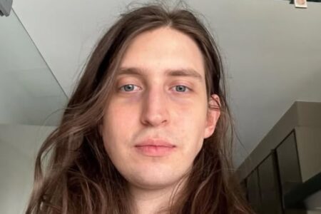 Felca passou a andar em blindado com seguranças após denunciar influencers