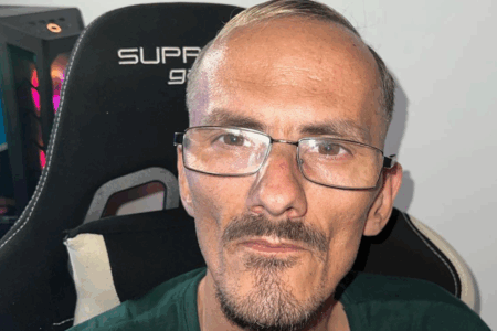 Influenciador é achado morto após desafio em transmissão ao vivo Desafio envolvia tortura; entenda o caso na frança