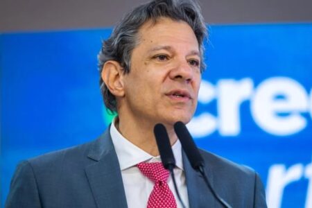 Militância antidiplomática cancelou reunião com Tesouro dos EUA, diz Haddad