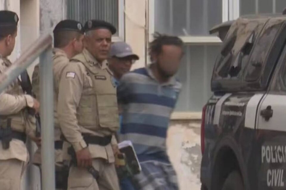 Homem confessa participação em triplo homicídio de mulheres em Ilhéus Suspeito foi preso por outro crime e admitiu as mortes, diz polícia