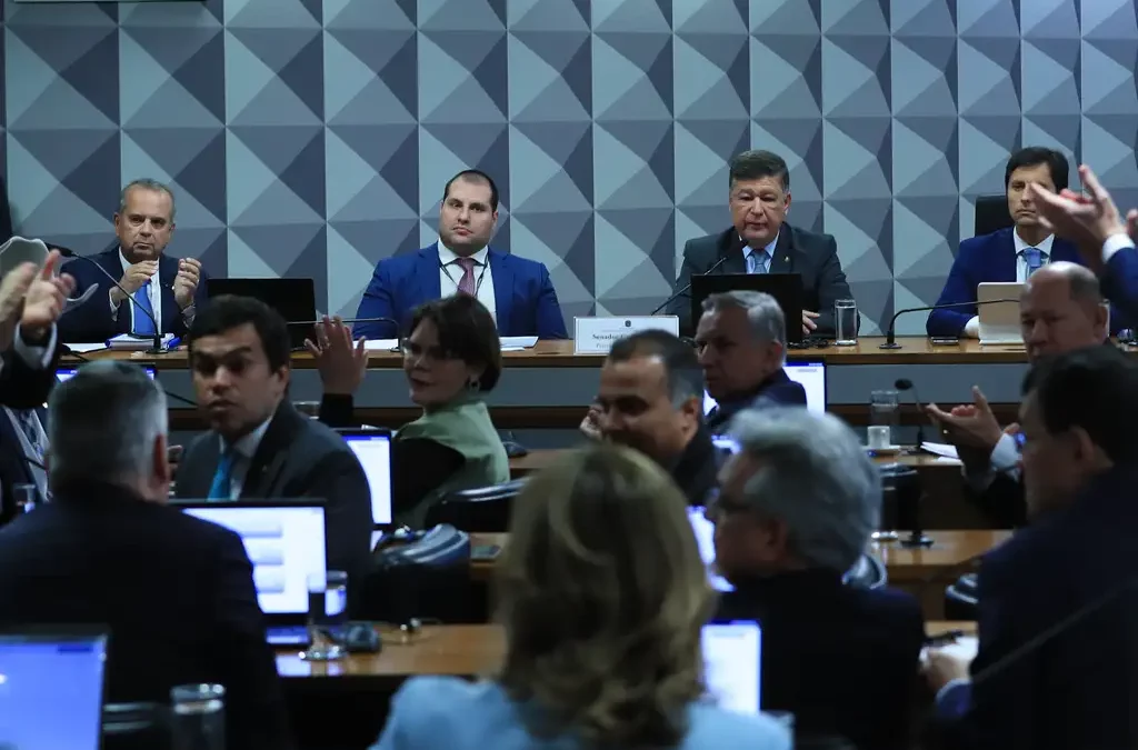 Mais de 900 requerimentos: CPMI do INSS realiza primeira reunião e define plano de trabalho A presidência é do senador Carlos Viana