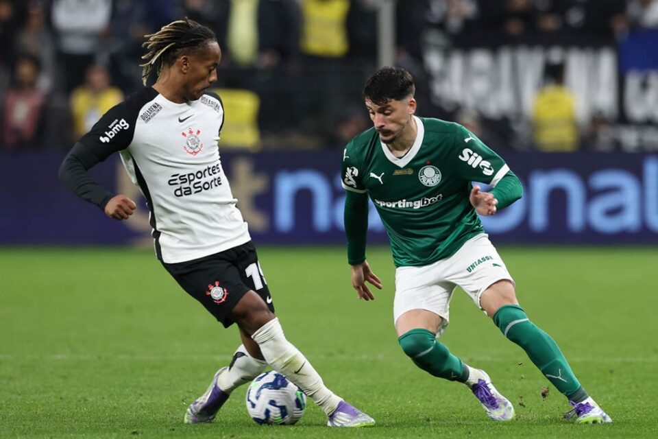 Partida entre Corinthians e Palmeiras pela Copa do Brasil
