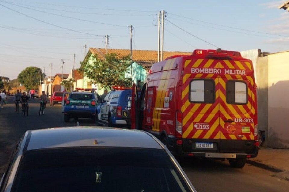 Policial militar de 46 anos é baleado durante abordagem em Ipameri Subtenente foi socorrido e levado a um hospital em Catalão